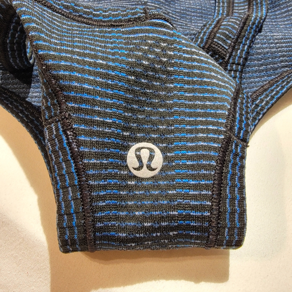 Lululemon Swiftly Tech Racerback Size 4 - Picture 3 of 9